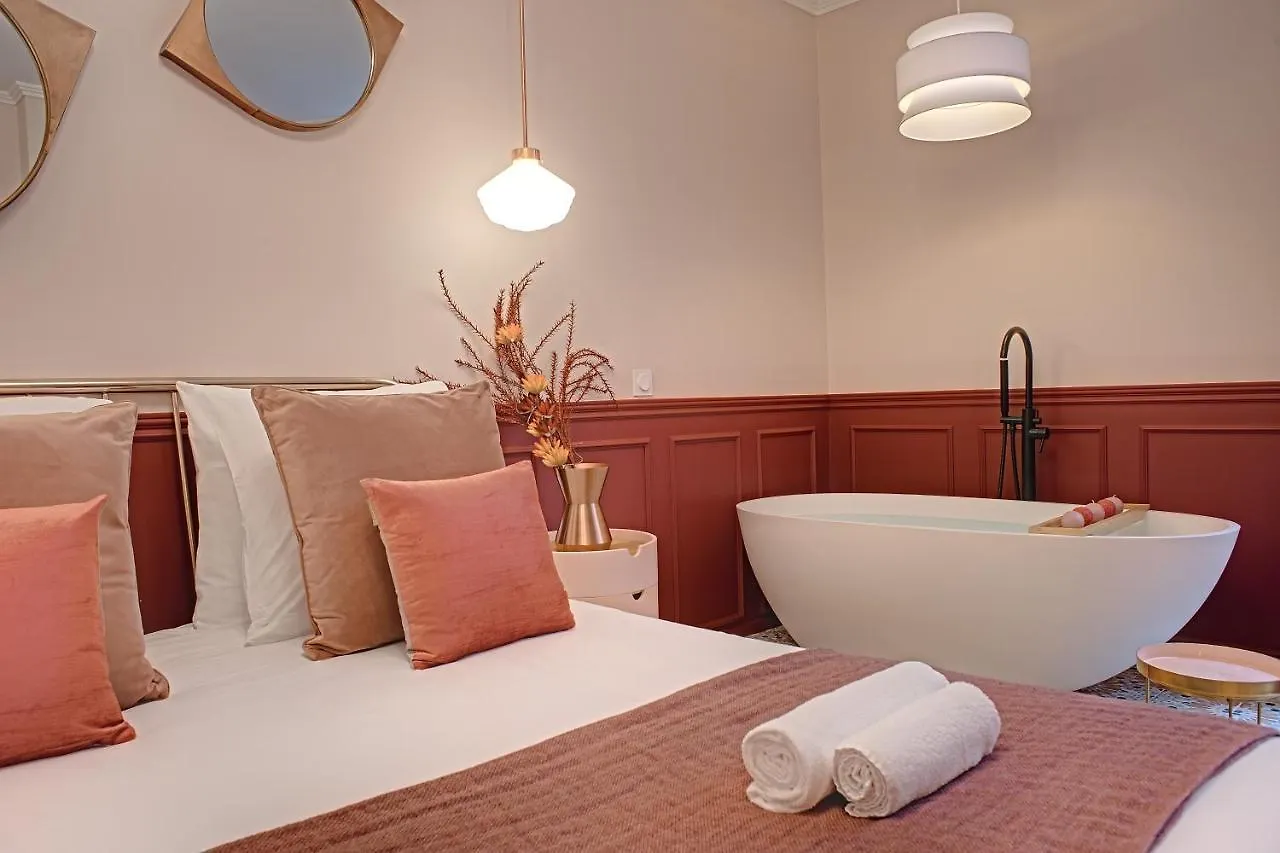 Miss Marguerite Suite Paris